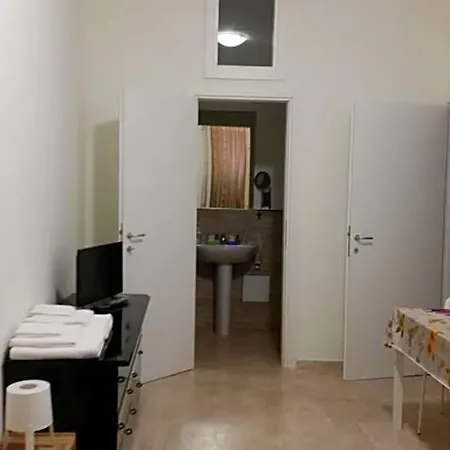 Sister's Bed & Breakfast 3*