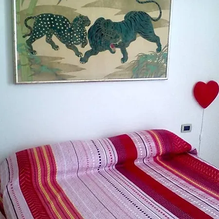 Bed & Breakfast Sister's 3*
